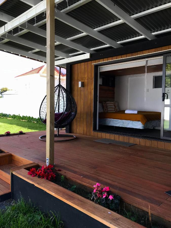 Onehunga Garden Tinyhouse With Parking Hotel Оукланд Екстериор снимка